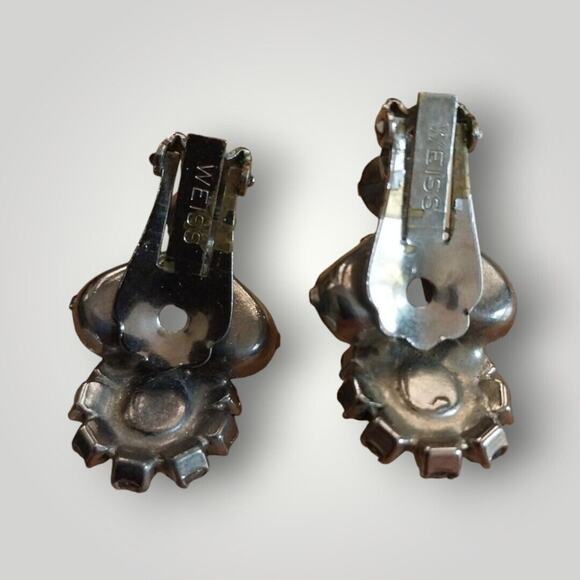 Vintage Weiss Rhinestone Clip On Earrings Silver Tone 12 Stone - Picture 4 of 4